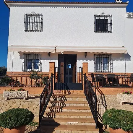 Holiday home Casa La Loma En Archidona