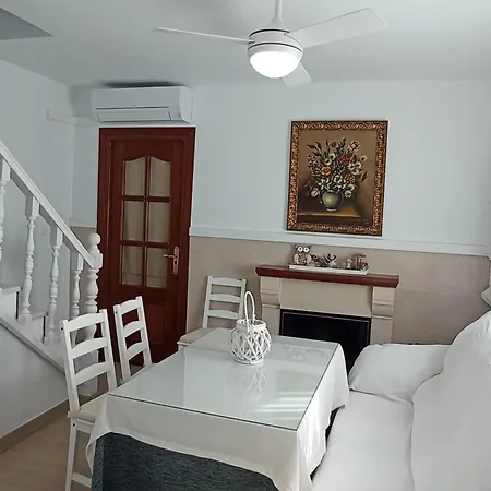 Casa La Loma En Archidona Casa de Férias *